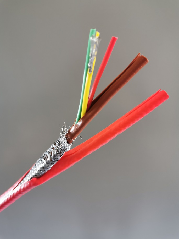 电伴热电缆的伴热方式